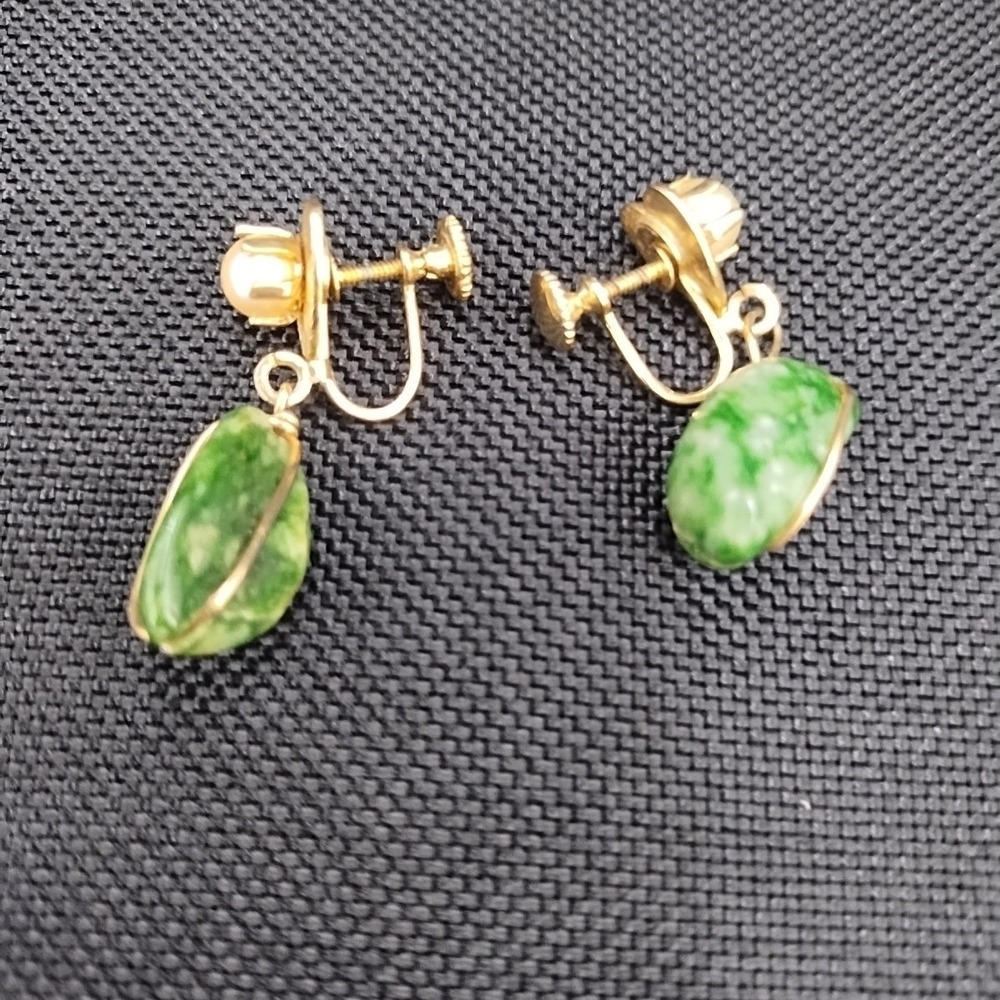 Vtg Gold Tone Jade Pearl Wreath Circle Brooch Pin & Screw-back Clip Earring Set - Picture 8 of 11